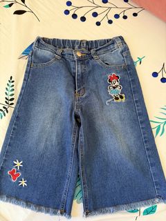 (Category: ) located in . Submitted by gabriellearian (Listing ID 1362328158, Image 1). Description: .