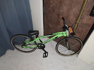 (Category: ) located in . Submitted by putriezz (Listing ID 1362453001, Image 1). Description: .