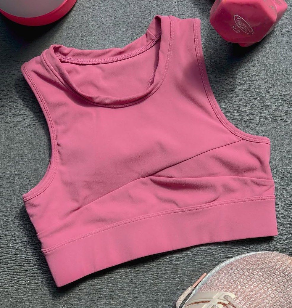 Hale Active Sports Bra (Category: Activewear) located in Caloocan City. Submitted by dyosalyn (Listing ID 1362369323, Image 1). Description: With pad already. Used only thrice, still in good condition. .