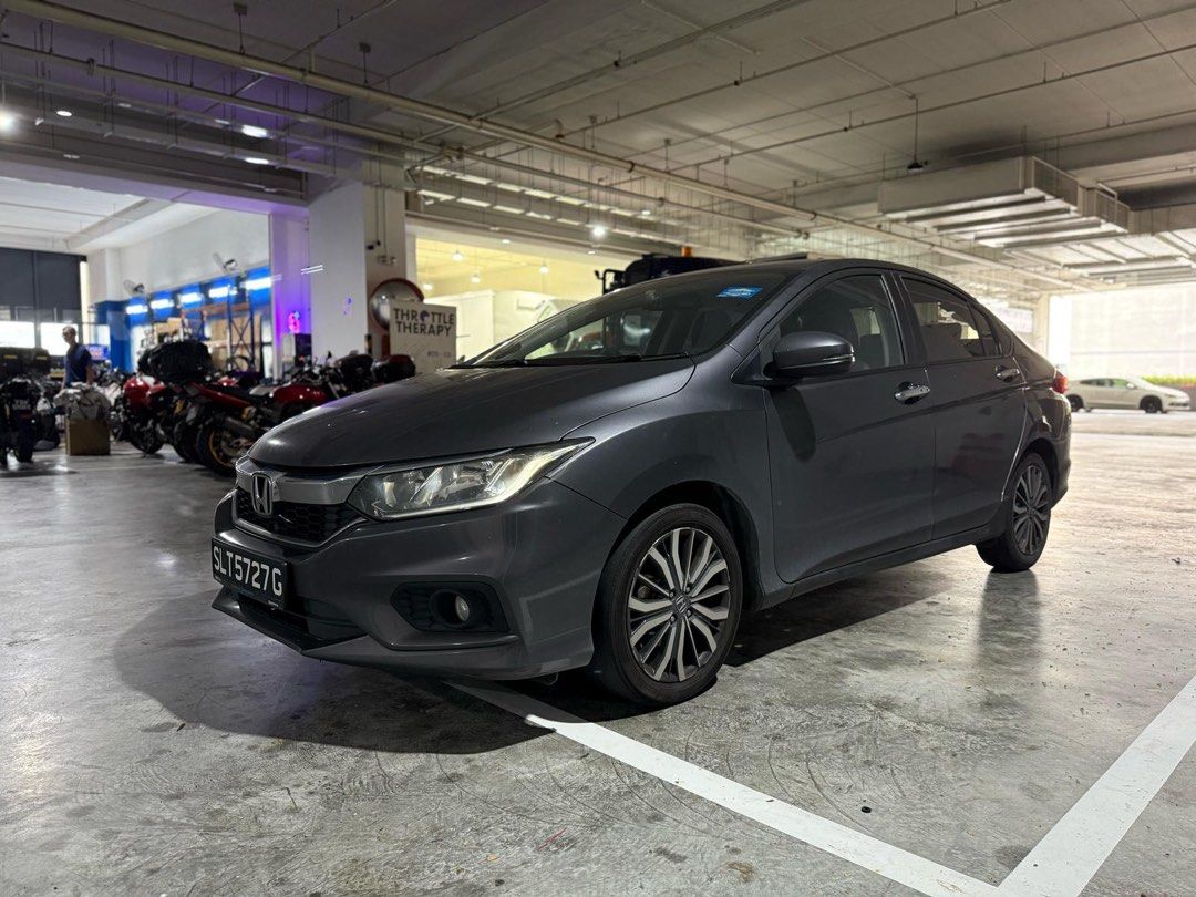 Honda city 1.5 (Category: Car Rental) located in Singapore. Submitted by HarrAutomotiveSg (Listing ID 1360133477, Image 2). Description: 🔥 Low Deposit 🔥 🔥 Excess Waiver 🔥 🔥 24/7 breakdown support 🔥 🔥 Drive to Malaysia 🔥 Honda city for hire! Daily - $55 Weekly - $375 Monthly - $1600 Hari Raya PROMO AWAITS YOU! Pm for me information 🔥 🔥 🔥 .