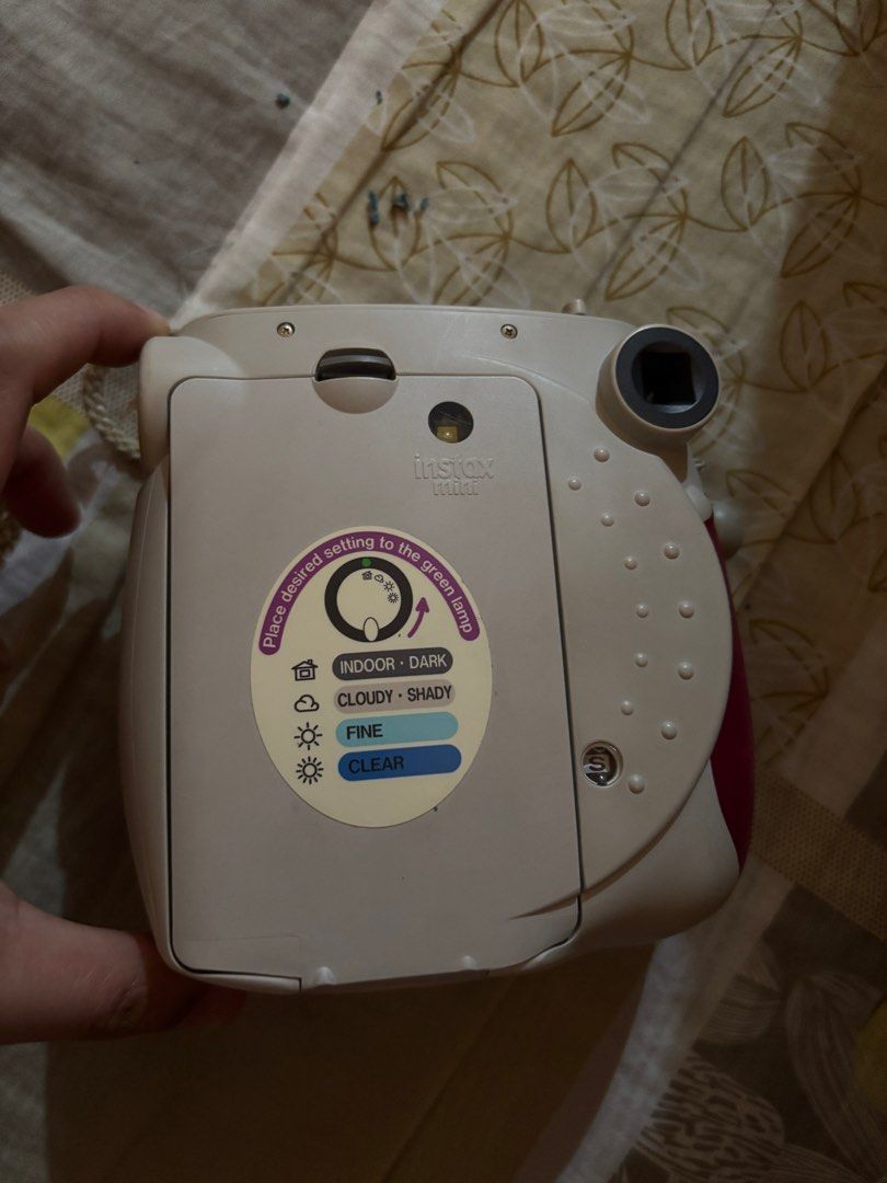 Instax mini 7s (Category: Cameras) located in Bacoor. Submitted by beeey_ (Listing ID 1362351823, Image 3). Description: Instax Mini 7s No dents or scatches Issue: Picture wont print anymore/ S on the film counter Sf: shouldered by the buyer.