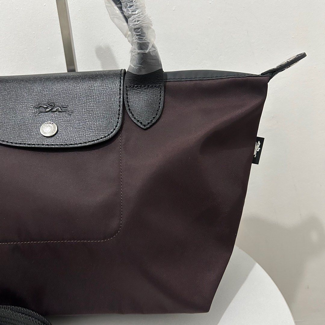 LC - Longchamp Le Pliage Energy (Category: Luxury Bags & Wallets) located in Quezon City. Submitted by luxurybyluci (Listing ID 1362317772, Image 3). Description: Longchamp Energy Authentic Brandnew .