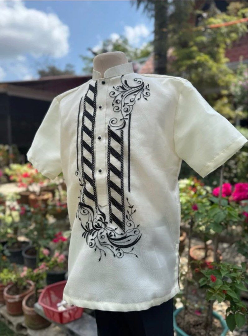 New Barong unused too small (Category: Formal Shirts) located in Manila. Submitted by car05b (Listing ID 1362319612, Image 1). Description: Unused too small, see size chart for reference location pasig city.