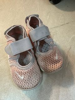 （分類：）位於 。 由 eunicewwy 提交（商品編號 1362450318，圖片 1）。簡介： 。