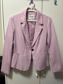 (Category: ) located in . Submitted by freshlypreloved (Listing ID 1362351907, Image 1). Description: .