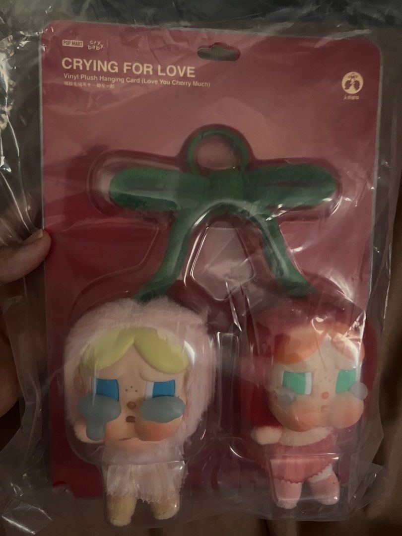 Popmart Cry Baby Crying for Love (Category: Designer & Blind Box Toys) located in Mexico. Submitted by jvsss13 (Listing ID 1362353688, Image 1). Description: Authentic +SF.