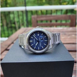 (Category: ) located in . Submitted by wahabwatches (Listing ID 1362415574, Image 1). Description: .