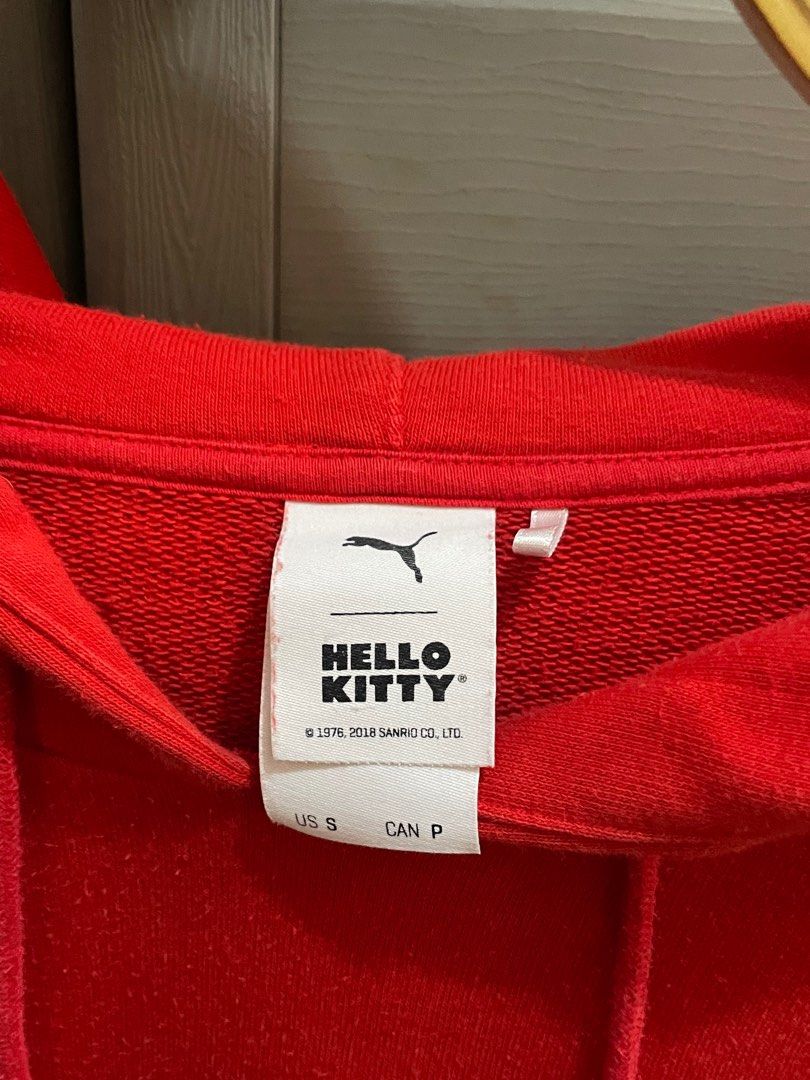 PUMA HELLO KITTY jacket (Category: Coats, Jackets and Outerwear) located in Manila. Submitted by angelrm (Listing ID 1362329752, Image 3). Description: Sold out in stores. Purchased from Sole Academy, BGC. LP posted.