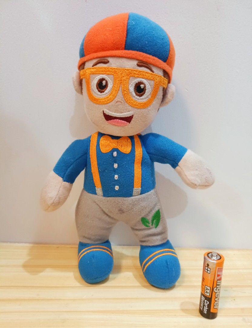 Rare Blippi Plush Toy (Category: Plushies & Soft Toys) located in Quezon City. Submitted by babylianne (Listing ID 1238609897, Image 1). Description: Original Blippi -880 Eco Plush Blippi - 560.❌ SOLD Cut/NoTag (B) Rare Blippi - 680 ❌ SOLD Size Medium Fire Fighter (C) Rare Blippi - 560 ❌ SOLD Size: Regular Cut Tag Original Blippi Blippi Doctor - 680 ❌ SOLD Plush Toy (E) Rare Original Blippi - 1880 Battery Operated -Working No Box Hard Face My Bud