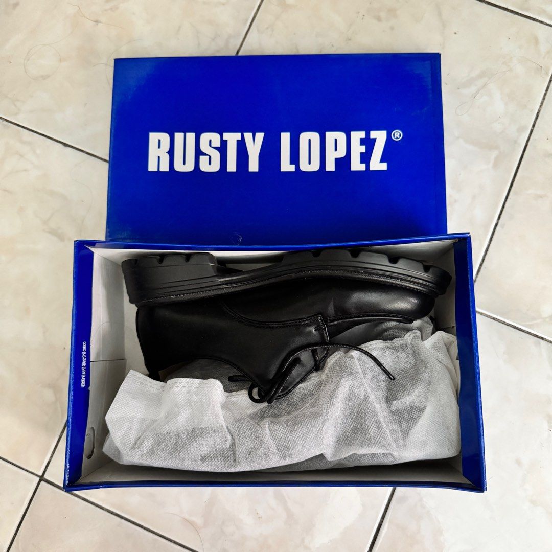 Rusty Lopez Marina Boots (Category: Boots) located in Pasig City. Submitted by amdlt (Listing ID 1362328721, Image 1). Description: Good as new Used once.