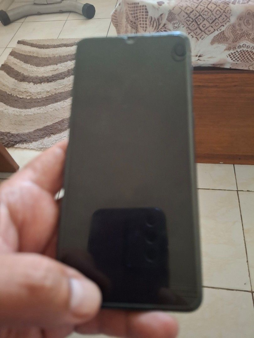 Samsung A33 5G (Category: Samsung) located in Paranaque City. Submitted by johnycaraccesorries (Listing ID 1362330204, Image 3). Description: Samsung A33 5G 6.4" Screen 1080 X 2400 Camera 48MP 6GB Ram 128GB Battery 5,000 Mah Corning Gorilla Glass Super Amoled 90 Hz.