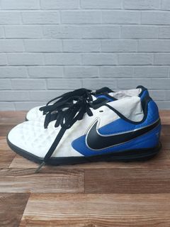 (Kategori: ) berada di . Dikirim oleh sepatubekas.yk (ID iklan 1362322939, Gambar 1). Deskripsi: .