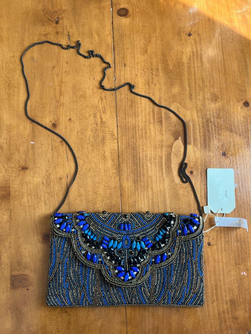 Sfera purse (Category: Purses & Pouches) located in San Juan, La Union. Submitted by summer_declutter (Listing ID 1362374261, Image 2). Description: Never used. Just stored. .