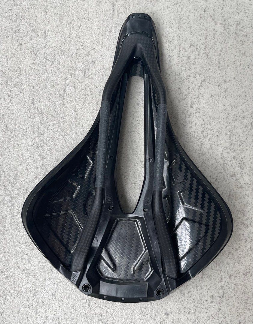 Specialized Sworks Power Saddle 155 mm Carbon Rail (Category: Parts & Accessories) located in Singapore. Submitted by bros22 (Listing ID 1362346286, Image 2). Description: Specialized Sworks Power Saddle Body Geometry Size 155 mm Weight 161 grams Carbon rails.