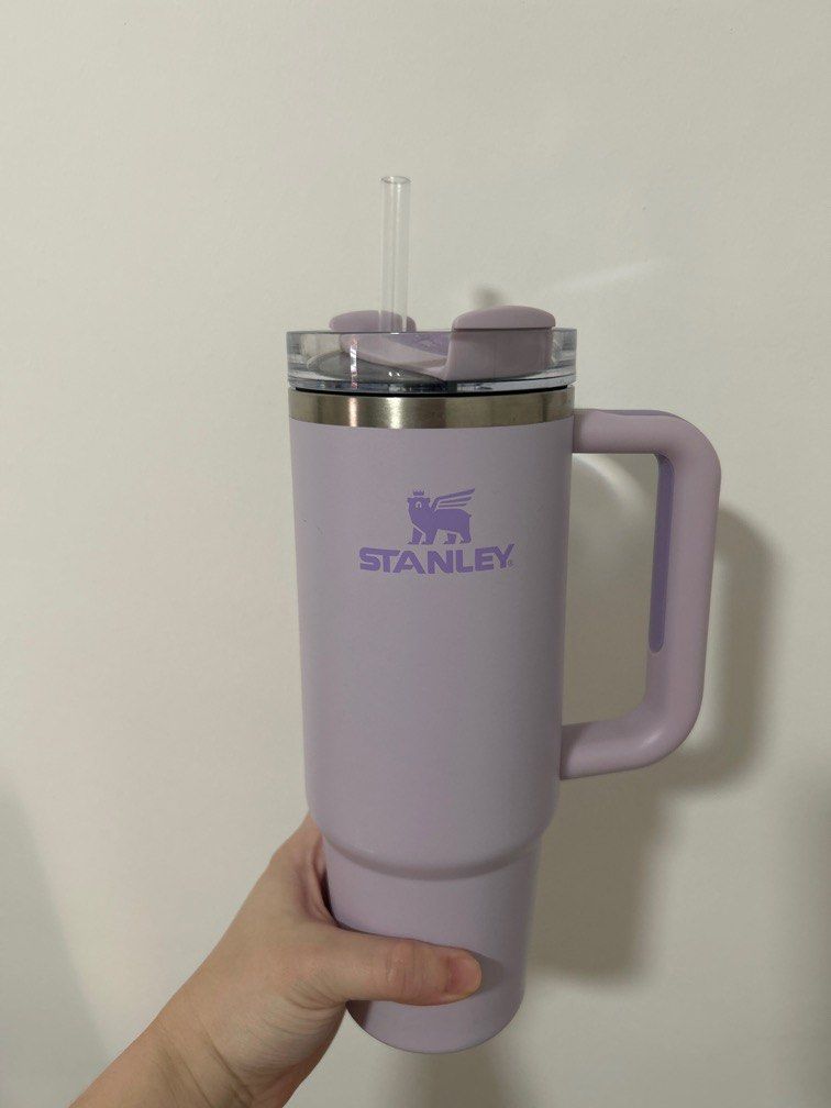 Stanley Quencher Tumbler 30 oz Orchid (Category: Water Bottles & Tumblers) located in Singapore. Submitted by yulltn (Listing ID 1362399117, Image 1). Description: Used once or twice, the height is not suitable for me so i’m selling it. No box, straw included (all washed). Meet up only. .