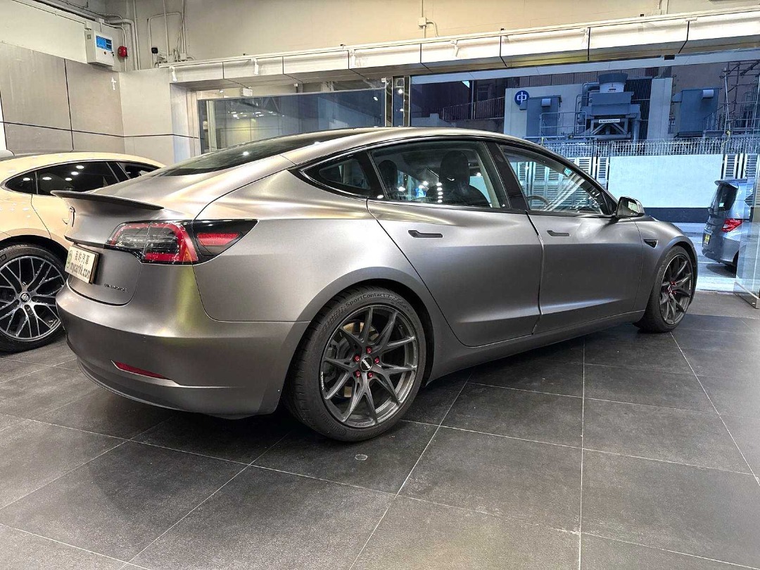 Tesla Model 3 LR Auto62863132770049111