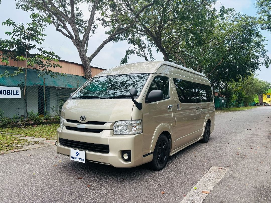 Toyota Hiace Commuter (Category: Used Commercial Vehicles for Sale) located in Singapore. Submitted by absbus (Listing ID 1362394352, Image 2). Description: 🔥 TOYOTA HIACE COMMUTER 2.8 AUTO 🔥 📅Reg Year: 2019 ❗Healthy Engine & Gearbox ❗Well Maintained By Previous Owner ❗1 Previous Owner Only 😘 You Purchase, We Settle For You 😘 Call Jia Jia/Kei now @ 8157 2429 🌟 Enjoy Free Lifetime Servicing + 2 Years Engine Warranty 🌟 Get Rebates For Insura