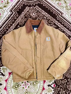 (Category: ) located in . Submitted by m.thriftstore_ (Listing ID 1362382612, Image 1). Description: .