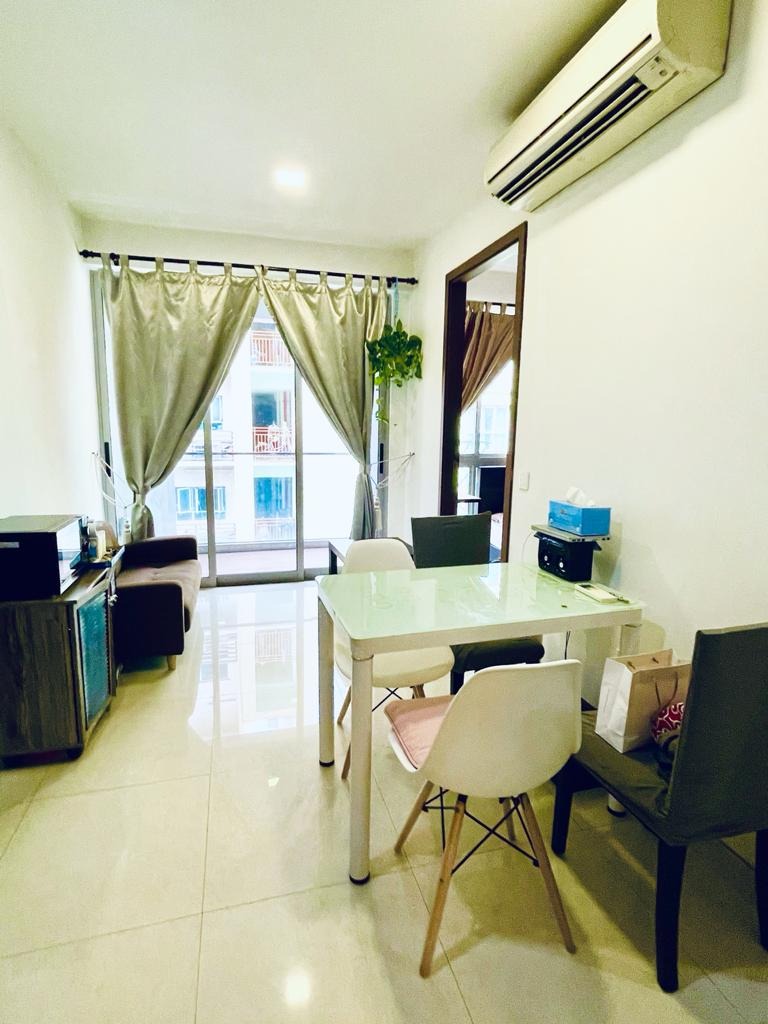 (Category: ) located in . Submitted by dinghongproperty (Listing ID 1362427650, Image 1). Description: .