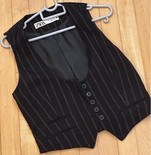 (Category: ) located in . Submitted by diyascloset (Listing ID 1362387634, Image 1). Description: .