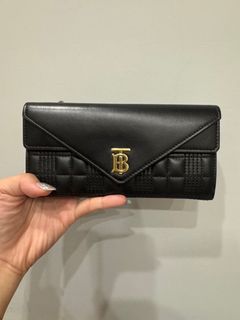 由 anniehuang0412 (刊登 ID 1362606572，圖片 1) 提交，位於 的 (類別：)，說明：。