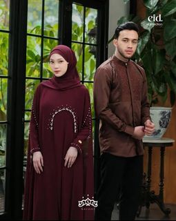 (Kategori: ) berada di . Dikirim oleh prelovedby_bia (ID iklan 1362550725, Gambar 1). Deskripsi: .