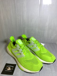 (Kategori: ) berada di . Dikirim oleh raca.sneakers (ID iklan 1362636218, Gambar 1). Deskripsi: .
