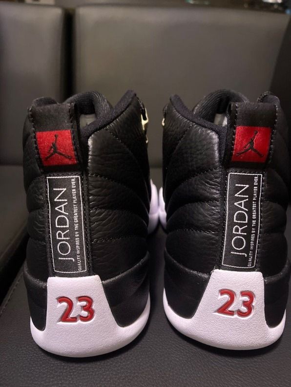 Air Jordan XII Playoffs (Category: Sneakers) located in Carmona. Submitted by boleki06 (Listing ID 1362535688, Image 3). Description: Condition: BNDS Sz: 9 US Mens Complete with box.
