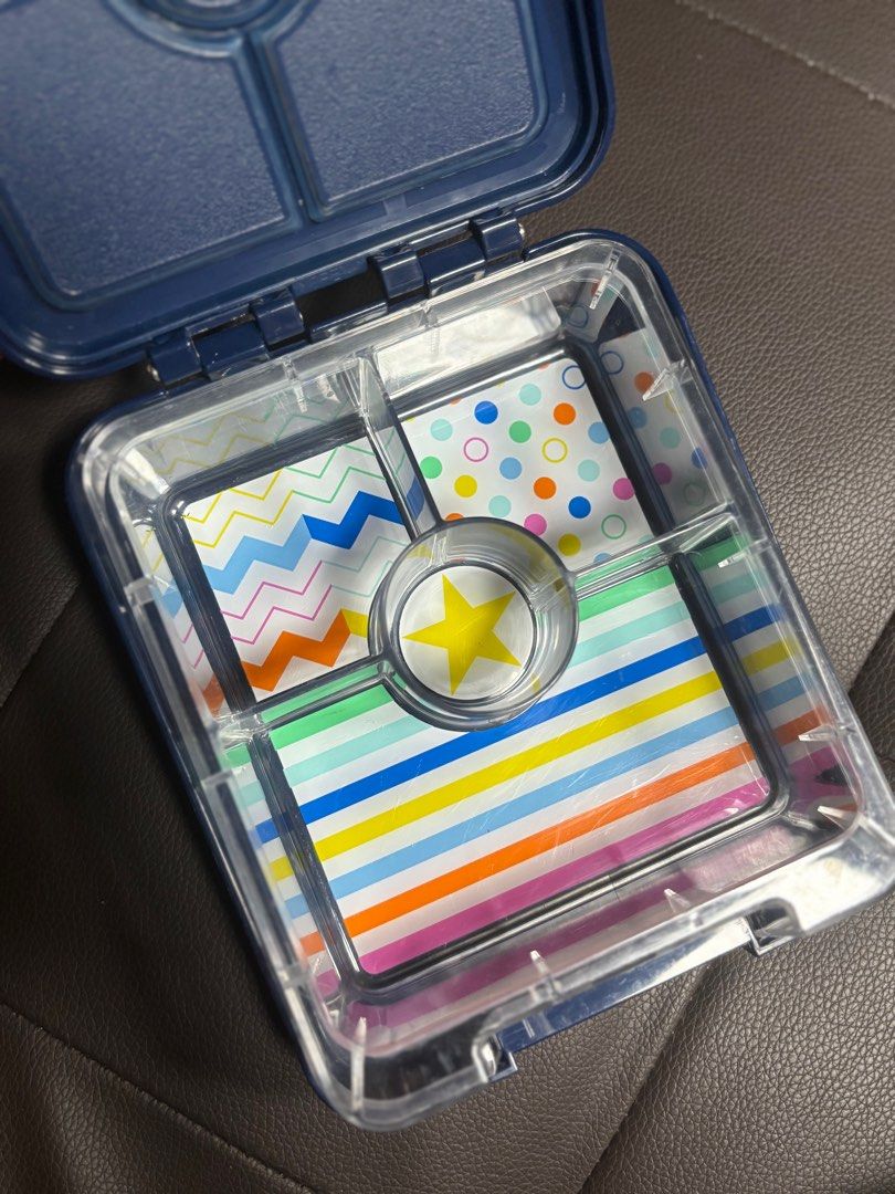 Bento Lunchbox NAVY BLUE (Category: Other Kitchenware & Tableware) located in Quezon City. Submitted by dearbento.boutique (Listing ID 1362641233, Image 3). Description: Selling my boys’ preloved lunchbox. Brand: Penny Scallan Mini (4 compartments) from ₱750 ₱1,400.00 Original Price Shipping via J&T, sf c/o buyer. Same day delivery via Lalamove or Grab, df c/o buyer .