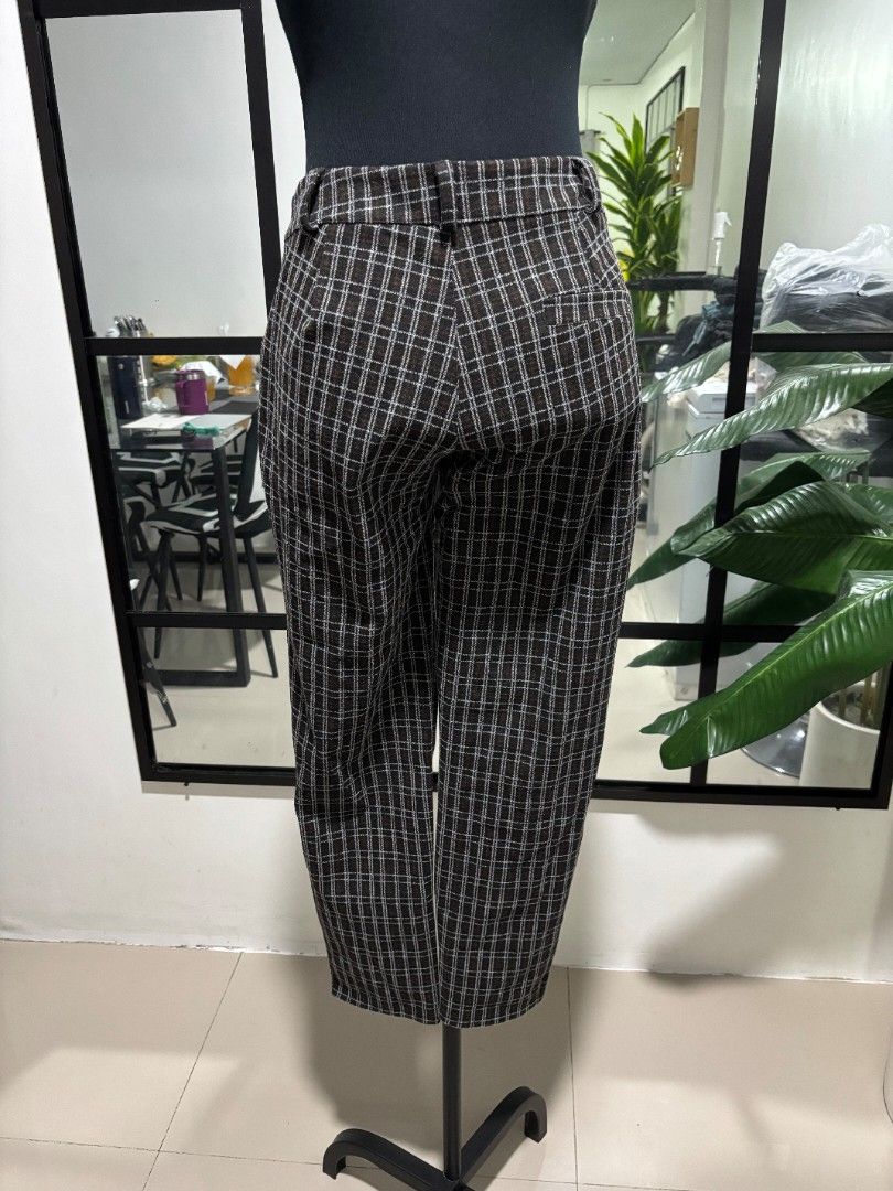 brown plaid tapered trousers (Category: Trousers) located in Quezon City. Submitted by randomcatvideo (Listing ID 1362587204, Image 2). Description: 150+sf got this from italy slight stretch, hq fabric flat measurements: waist: 14.5" rise: 10" length: 36".
