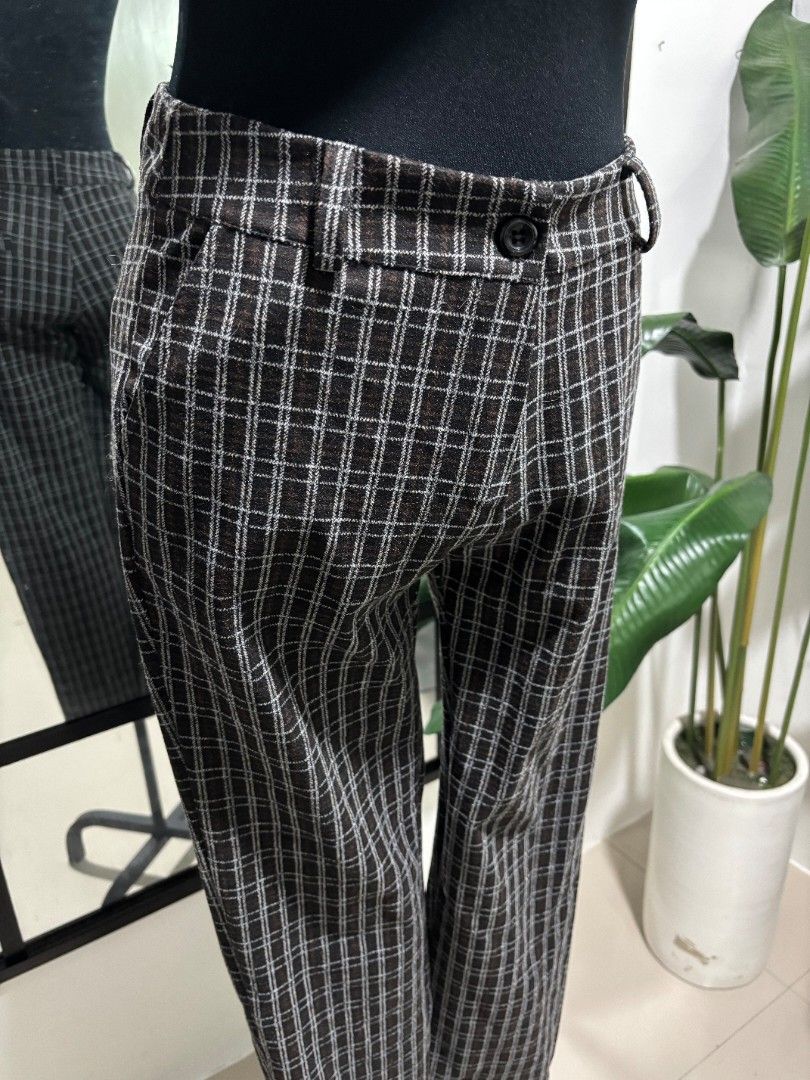 brown plaid tapered trousers (Category: Trousers) located in Quezon City. Submitted by randomcatvideo (Listing ID 1362587204, Image 3). Description: 150+sf got this from italy slight stretch, hq fabric flat measurements: waist: 14.5" rise: 10" length: 36".