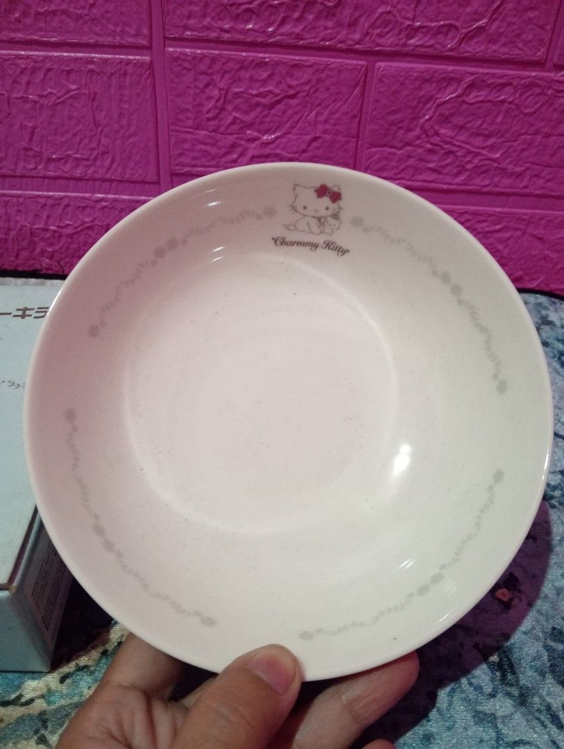 CHARMMY KITTY CERAMIC BOWL (Category: Other Kitchenware & Tableware) located in Bulacan. Submitted by renasophiatoystore2020 (Listing ID 1362612603, Image 2). Description: CHARMMY KITTY CERAMIC BOWL 200 PESOS ONLY MOP: GCASH/BDO MOD: FLASH EXPRESS FIRST TO PAY.