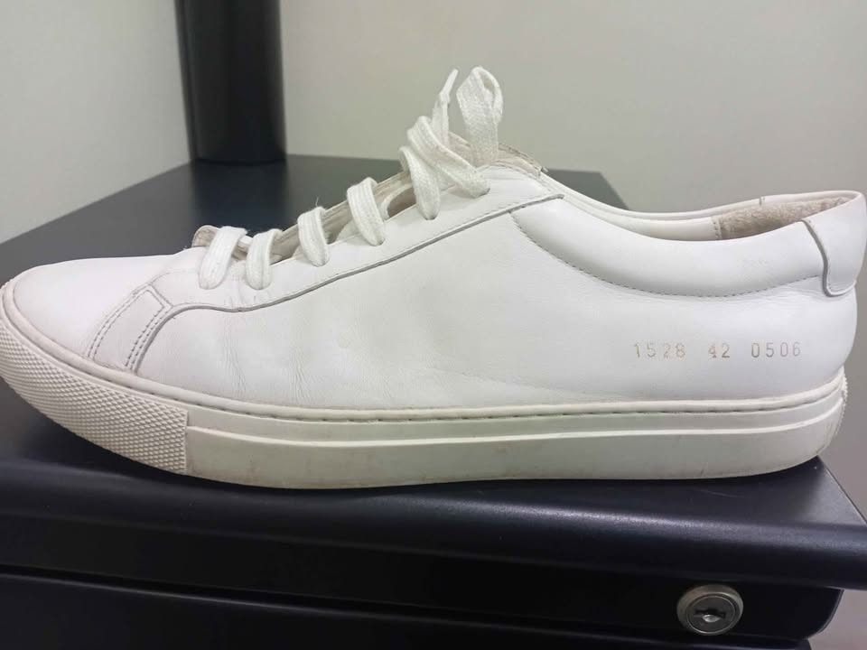 Common Projects Achilles Low (Category: Sneakers) located in Cebu City. Submitted by moderngent.apparel (Listing ID 1362497207, Image 2). Description: Common Projects Achilles Low Size : 42 (both) Excellent Conditions Price : 4,000.00 nego for sure buyer Free Shipping.