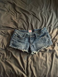 (Category: ) located in . Submitted by clearingclothesidontuse (Listing ID 1362520873, Image 1). Description: .