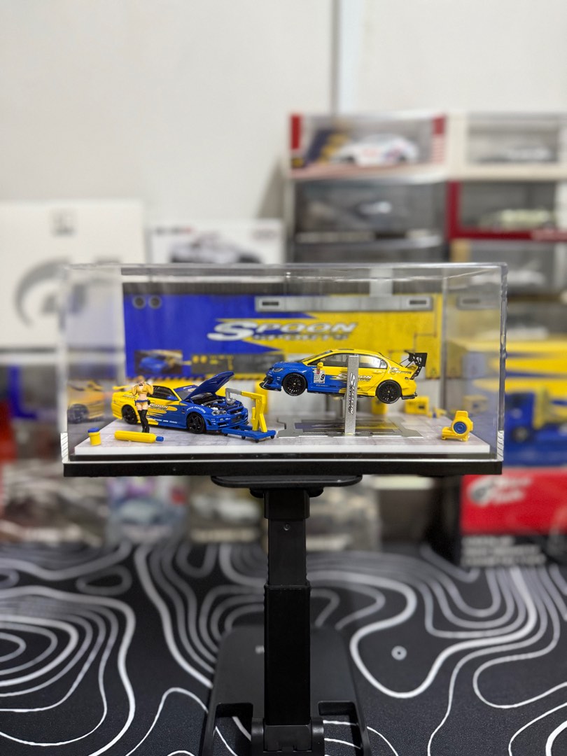 DIORAMA + TM HONDA CIVIC SPOON + GT-R R34 SPOON, Hobbies & Toys, Toys ...