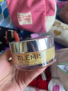 (Category: ) located in . Submitted by luxe_rewind (Listing ID 1362569077, Image 1). Description: .