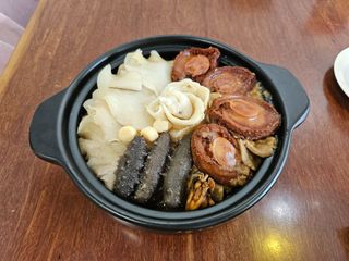 (Category: ) located in . Submitted by rogerkoh23 (Listing ID 1362496538, Image 1). Description: .