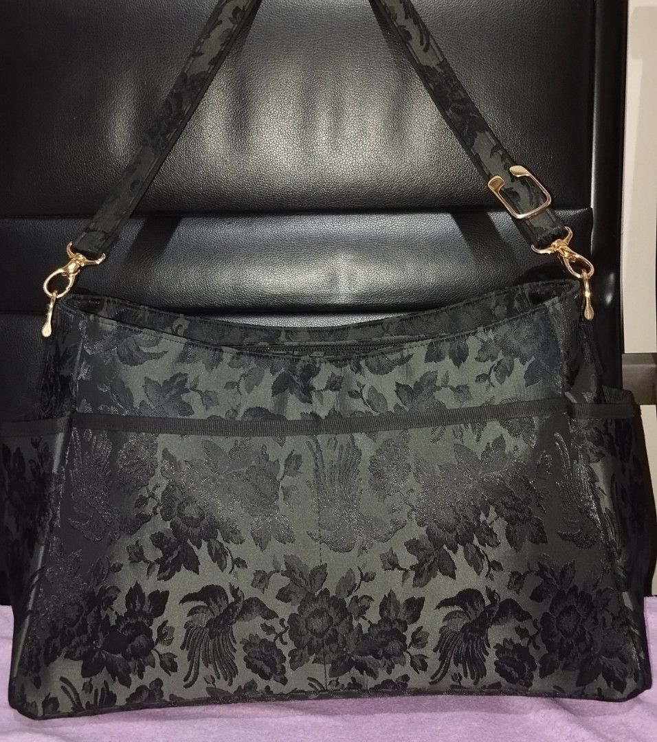 Feiler Embroidered Nylon Two Way Mommy Bag (Category: Cross-body Bags) located in Taguig. Submitted by bellecabano (Listing ID 1362643313, Image 3). Description: This is a unique feiler Embroidered Nylon Two way Bag can be worn as shoulder bag or sling bag ( adjustable ) nothing to declare, pwede po sya mommy bag Kasi marami sya side pocket and even sa loob marami din po sya side pockets the hardwares is still gold no rips and tears, no runs, no 