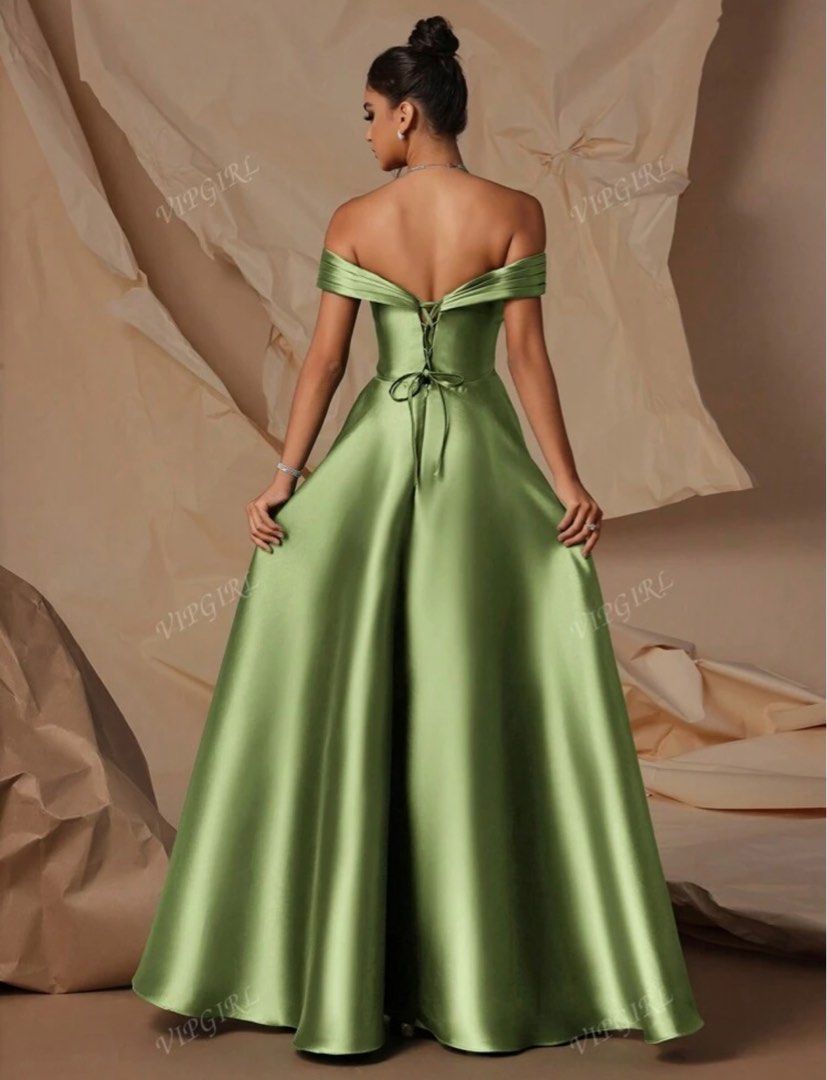 Green Gown (Category: Evening dresses & gowns) located in Pasay City. Submitted by archangel21 (Listing ID 1362486977, Image 2). Description: Used once for a wedding. .