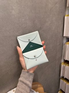（分類：）位於 。 由 gisook 提交（商品編號 1362617000，圖片 1）。簡介： 。