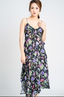 (Category: ) located in . Submitted by diyascloset (Listing ID 1362624959, Image 1). Description: .