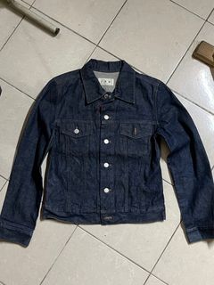 (Category: ) located in . Submitted by ayipthrift (Listing ID 1362637027, Image 1). Description: .