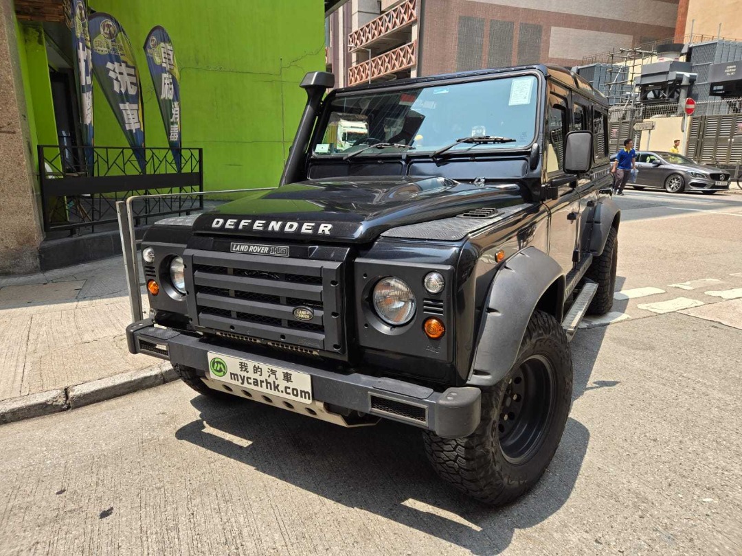 Land Rover  DEFENDER 110 Manual62863128169090112