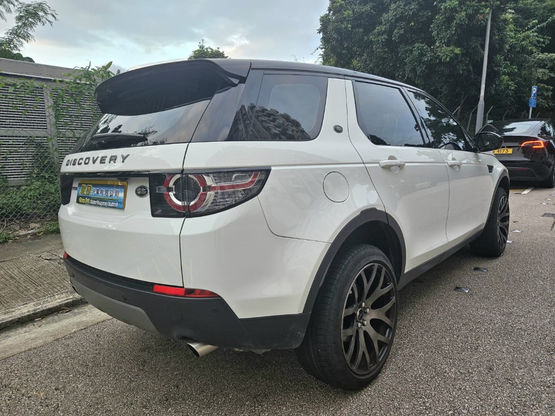 Land Rover Discovery 2.0 Sport TD4 SE (5+2 Seats) (A)62863130171651113
