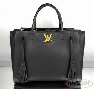 (Category: ) located in . Submitted by luxury_by_ncash_2 (Listing ID 1362549870, Image 1). Description: .