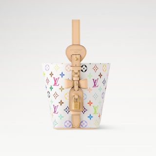 （分類：）位於 。 由 adore_luxe 提交（商品編號 1362573953，圖片 1）。簡介： 。