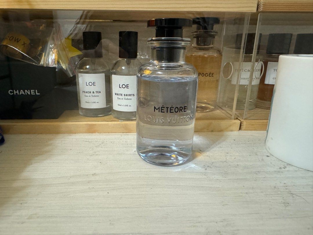 LV METEORE 100ml, 香水、美妝、保養, 香水、體香劑在旋轉拍賣 LV METEORE 100ml, 香水、美妝、保養, 香水、體香劑在旋轉拍賣