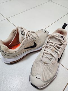 (Category: ) located in . Submitted by heng3101 (Listing ID 1362569597, Image 1). Description: .