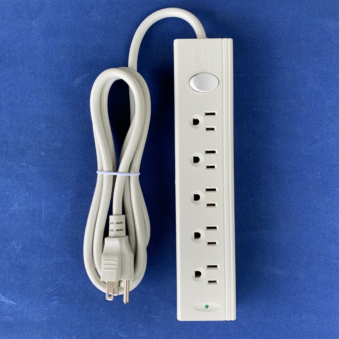 OMNI WEM-050-PK (Category: Electrical, Adaptors & Sockets) located in Imus. Submitted by shining_lights_ (Listing ID 1362580189, Image 3). Description: OMNI Extension Cord Set w/ Magnet & Switch 5-Gang 2,500W 10A 250V Cord Length: 1.8m.