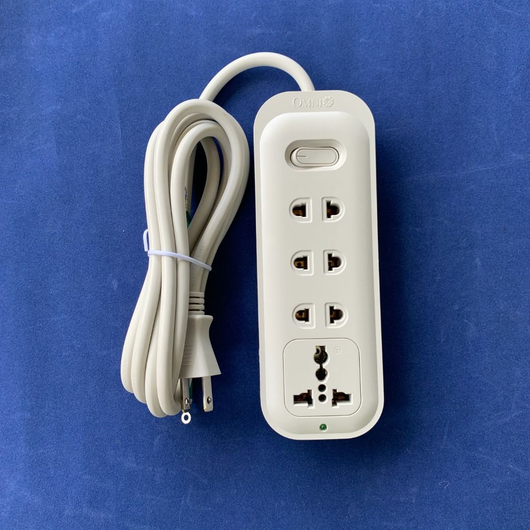 OMNI WER-103-PK (Category: Electrical, Adaptors & Sockets) located in Imus. Submitted by shining_lights_ (Listing ID 1362581024, Image 3). Description: OMNI Extension Cord Set w/ Universal Outlet & Switch 2,500W 10A 250V Cord Length:2m.